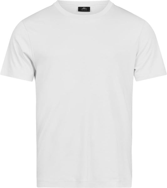 Herren Urban Pima Baumwoll T-Shirt in Weiß mit cleanem, einfarbigem Design. Kurzärmeliges Baumwoll-T-Shirt mit Rundhalsausschnitt, geradem Schnitt und schlichtem, modernem Erscheinungsbild.