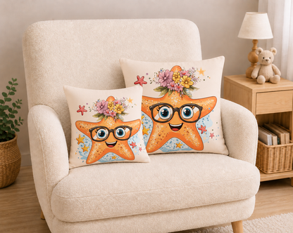 Kuschelkissen Robby mit orangefarbenem Seestern, schwarzer Brille, blauen Augen und buntem Blumenkranz