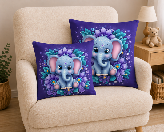 Kuschelkissen Nelli für Kinder mit blauem Elefanten und violetten Blumen