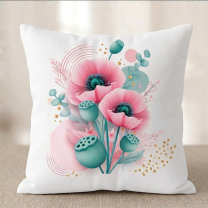 Ein quadratischer Kissenbezug mit modernem Mohnblumen-Design  vor hellem Hintergrund. Das Motiv zeigt eine Illustration aus zwei großen, leuchtend rosa Mohnblüten mit dunklem Blütenzentrum, umgeben von türkisfarbenen Samenkapseln und Eukalyptuszweigen. Der cremefarbene Hintergrund ist mit sanften rosa Kreisen, feinen Linienbögen und kleinen goldenen Punkten verziert.