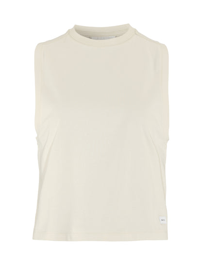 Locker geschnittenes, ärmelloses Sporttop in der Farbe Plaster mit rundem, hoch angesetztem Halsausschnitt, weit ausgeschnittenen Armlöchern und geradem Saum.