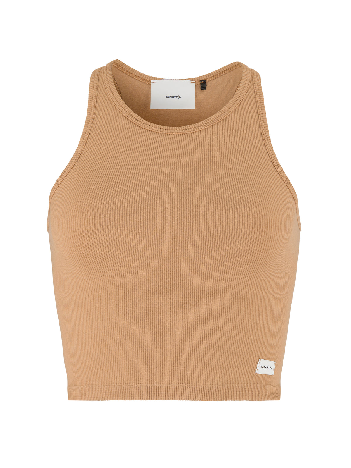 Körpernahes, kurz geschnittenes Rib Tank Top in der Farbe Syrup aus geripptem Material mit breiten Trägern, rundem Halsausschnitt und ärmelloser Form.