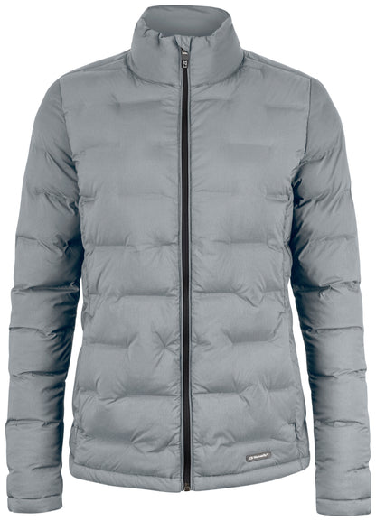 Gesteppte Jacke in grau mit hohem Stehkragen und unterschiedlich großen, rechteckigen Steppkammern. Die körpernahe Form verläuft gerade bis zur Hüfte.