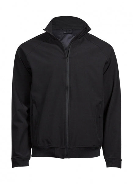 Schwarze Herren-Clubjacke in sportlich-eleganter Optik mit glatter Oberfläche, leicht tailliertem Schnitt, hochstellbarem Kragen, verdeckten Seitentaschen und schwarzem Frontreißverschluss.