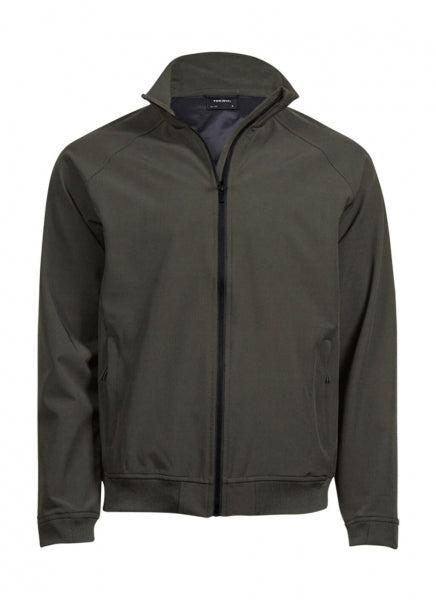Tiefes Grün Herren-Clubjacke in sportlich-eleganter Optik mit glatter Oberfläche, leicht tailliertem Schnitt, hochstellbarem Kragen, verdeckten Seitentaschen und schwarzem Frontreißverschluss.