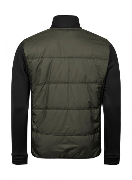 Herren Hybrid-Stretch-Jacke mit wattierter, quer gesteppter Vorderseite in Dunkelgrün, schwarzen Stretch-Ärmeln und seitlichen Einsätzen. Die Jacke ist körpernah geschnitten und hat einen hohen Stehkragen sowie einen durchgehenden Front Reißverschluss.