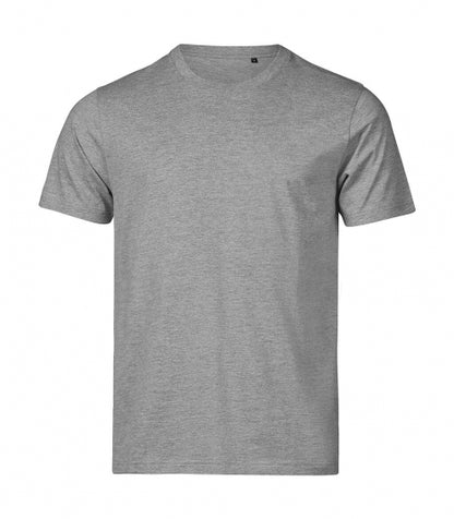 Herren Urban Luxury Tee in Heather Grey mit cleanem, einfarbigem Design. Kurzärmeliges Baumwoll-T-Shirt mit Rundhalsausschnitt, geradem Schnitt und schlichtem, modernem Erscheinungsbild.