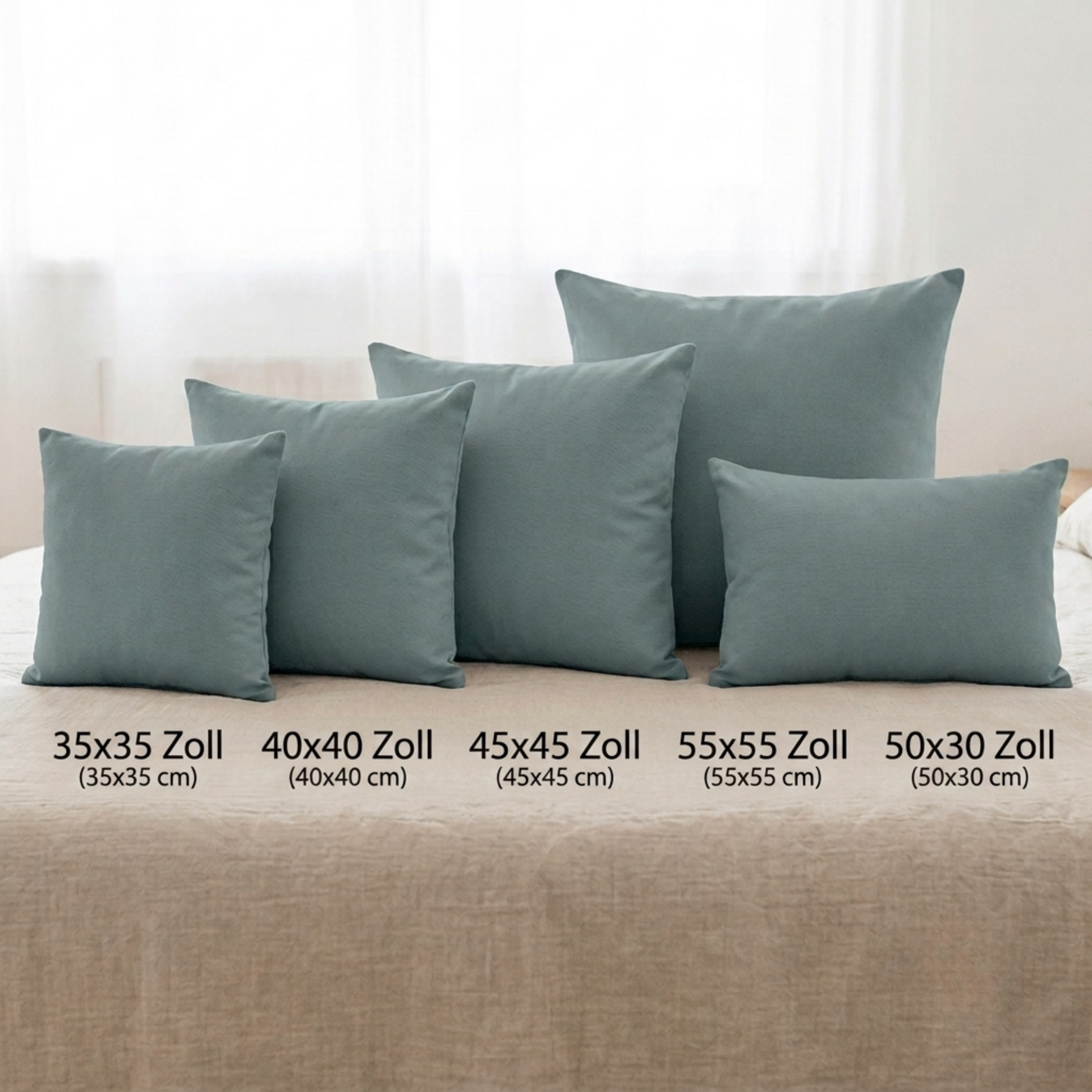 Unifarbener Kissenbezug aus 100 % Baumwolle in Schiefergrau, quadratisch aufgestellt. Erhältlich in den 5 Größen 35x35 cm (14"x14"), 40x40 cm (16"x16"), 45x45 cm (18"x18"), 55x55 cm (22"x22") sowie als Lendenkissen in 50x30 cm (20"x12").