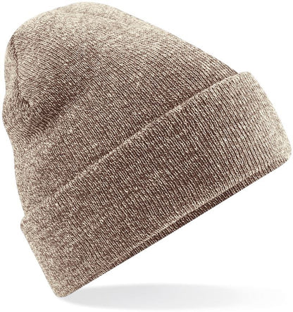 Unisex Strickmütze in mit breitem Umschlag und Rippstrick.